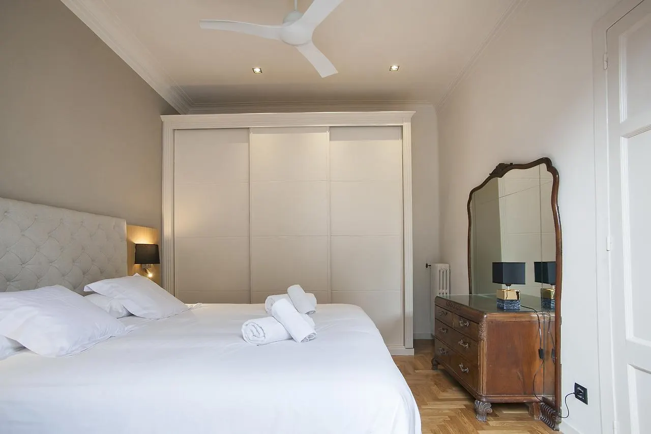 Apartment Tendency Sagrada Familia Luxury Barcelona Spain